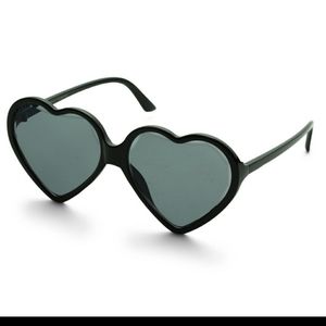 NWT Betsey Johnson Black Heart Sunglasses